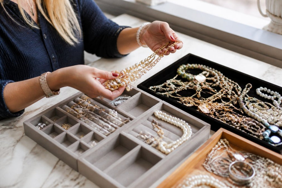 Epilogue Arts Alternatives for Jewelry Collectors