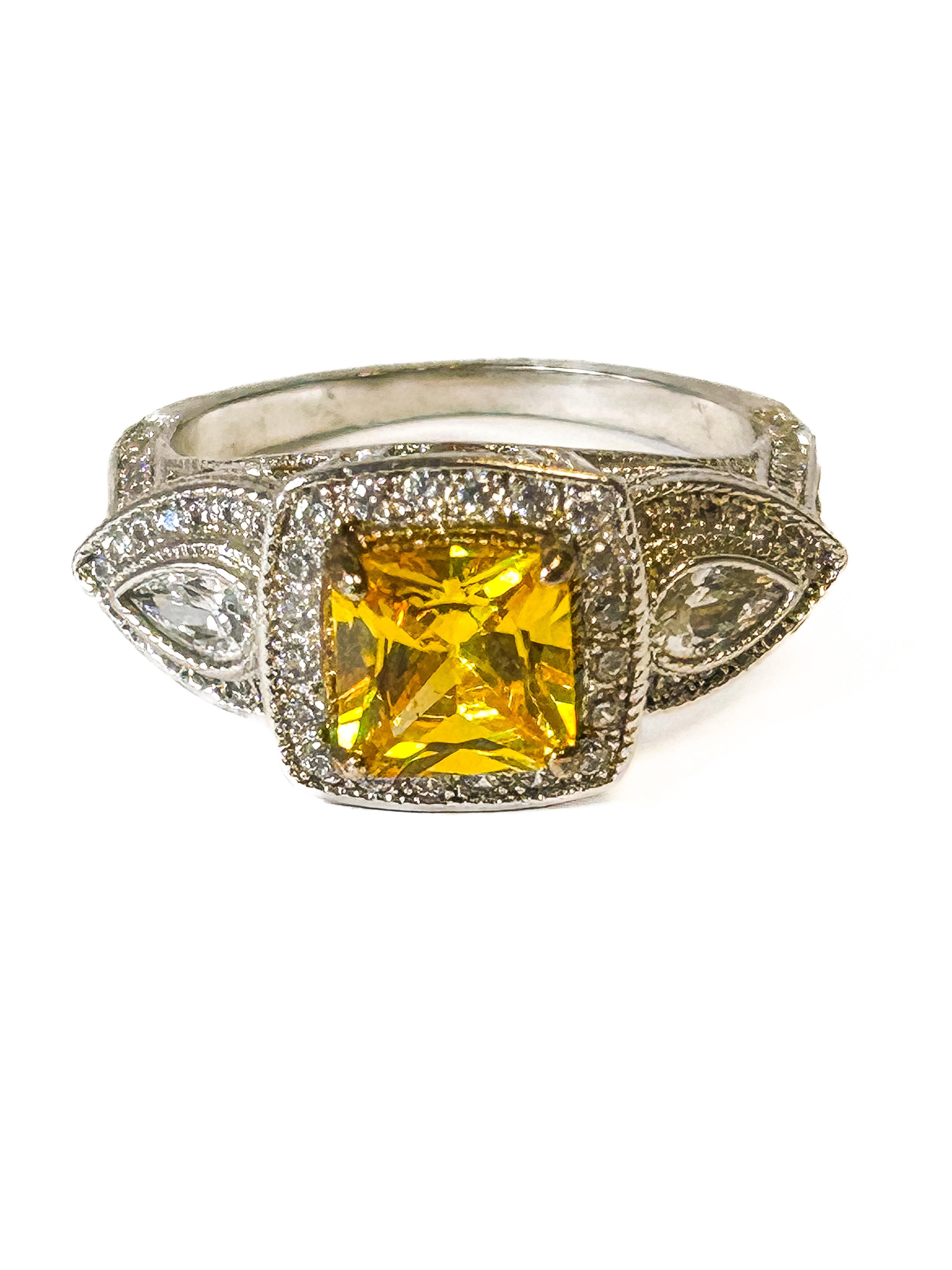 Vintage 925 Sterling Silver Cushion Cut Citrine Ring - Size 9 - Frijja, LLC
