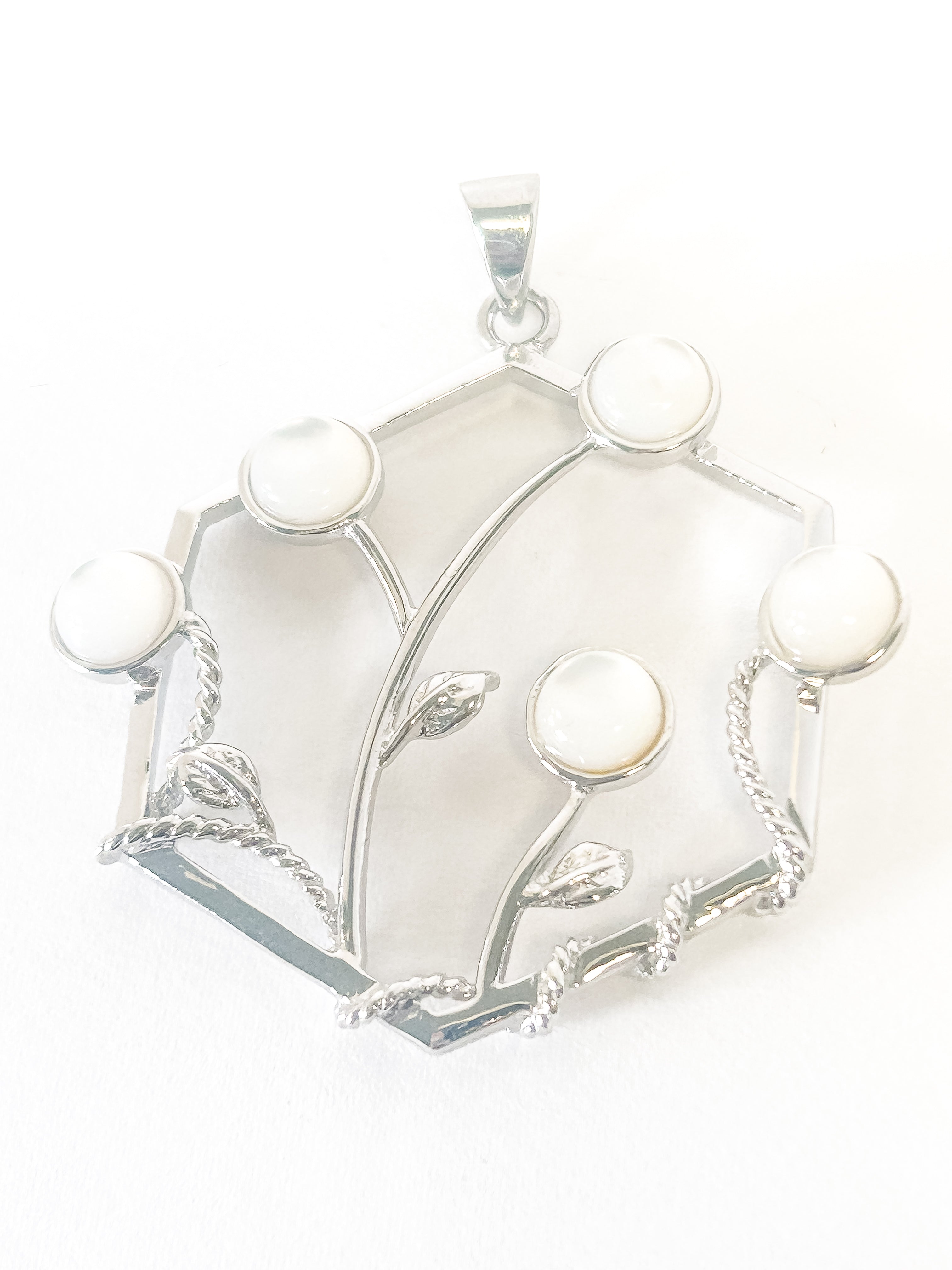 925 Sterling Silver Mother of Pearl Pendant - Frijja, LLC