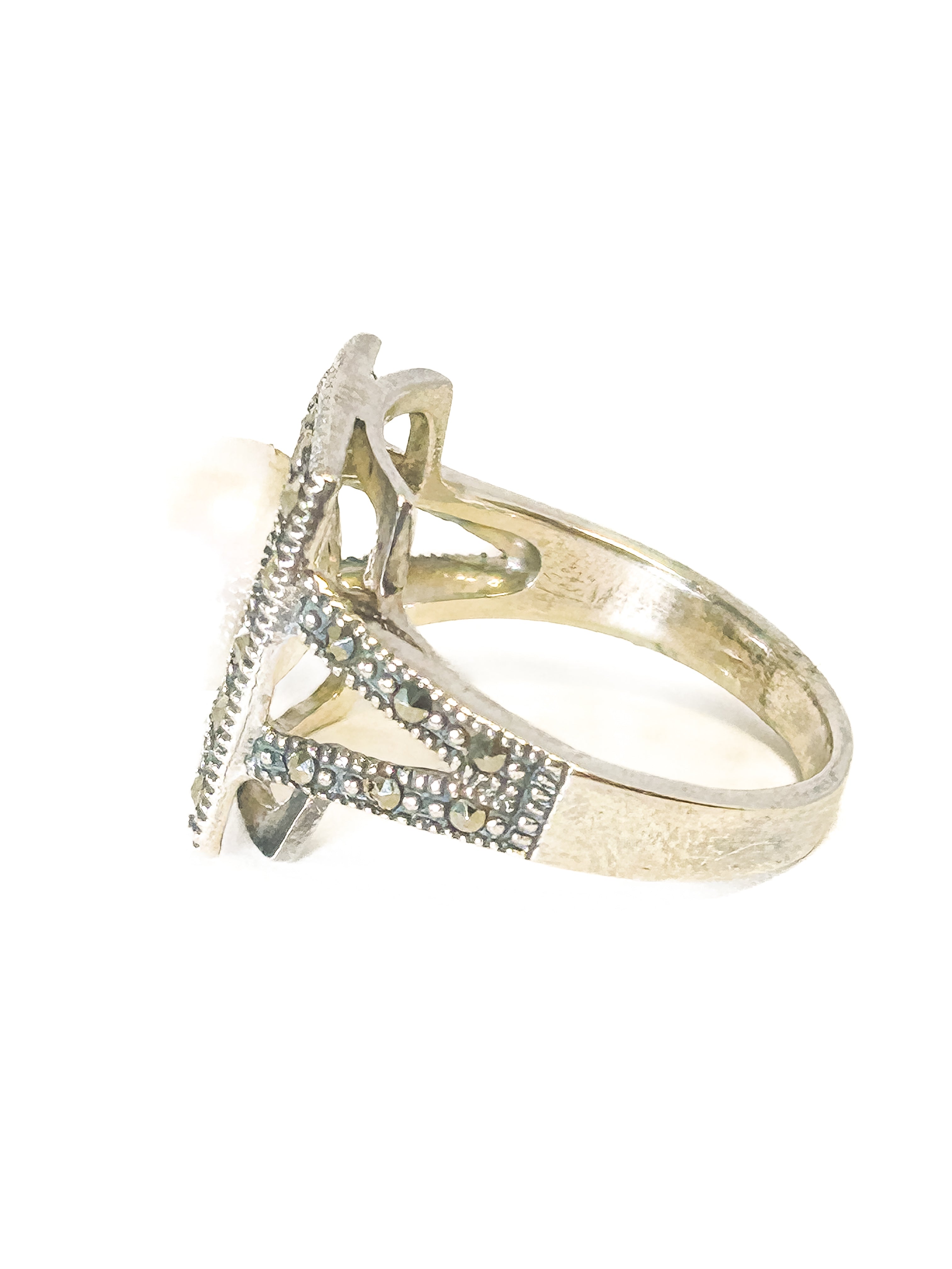925 Sterling Silver Marcasite and Pearl Ring Size 7 - Frijja, LLC