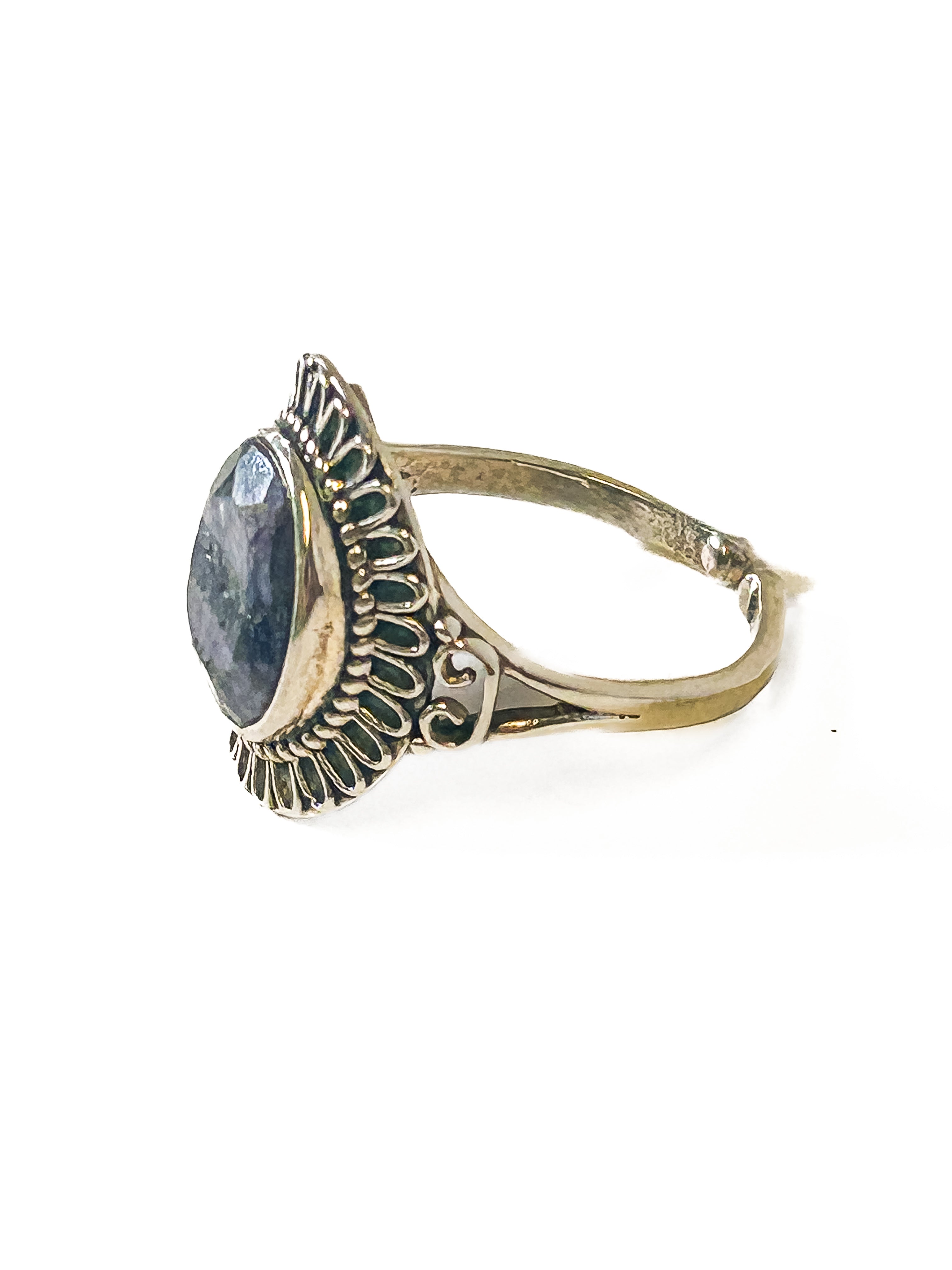 Vintage 925 Sterling Silver Labradorite Ring Size 6 - Frijja, LLC