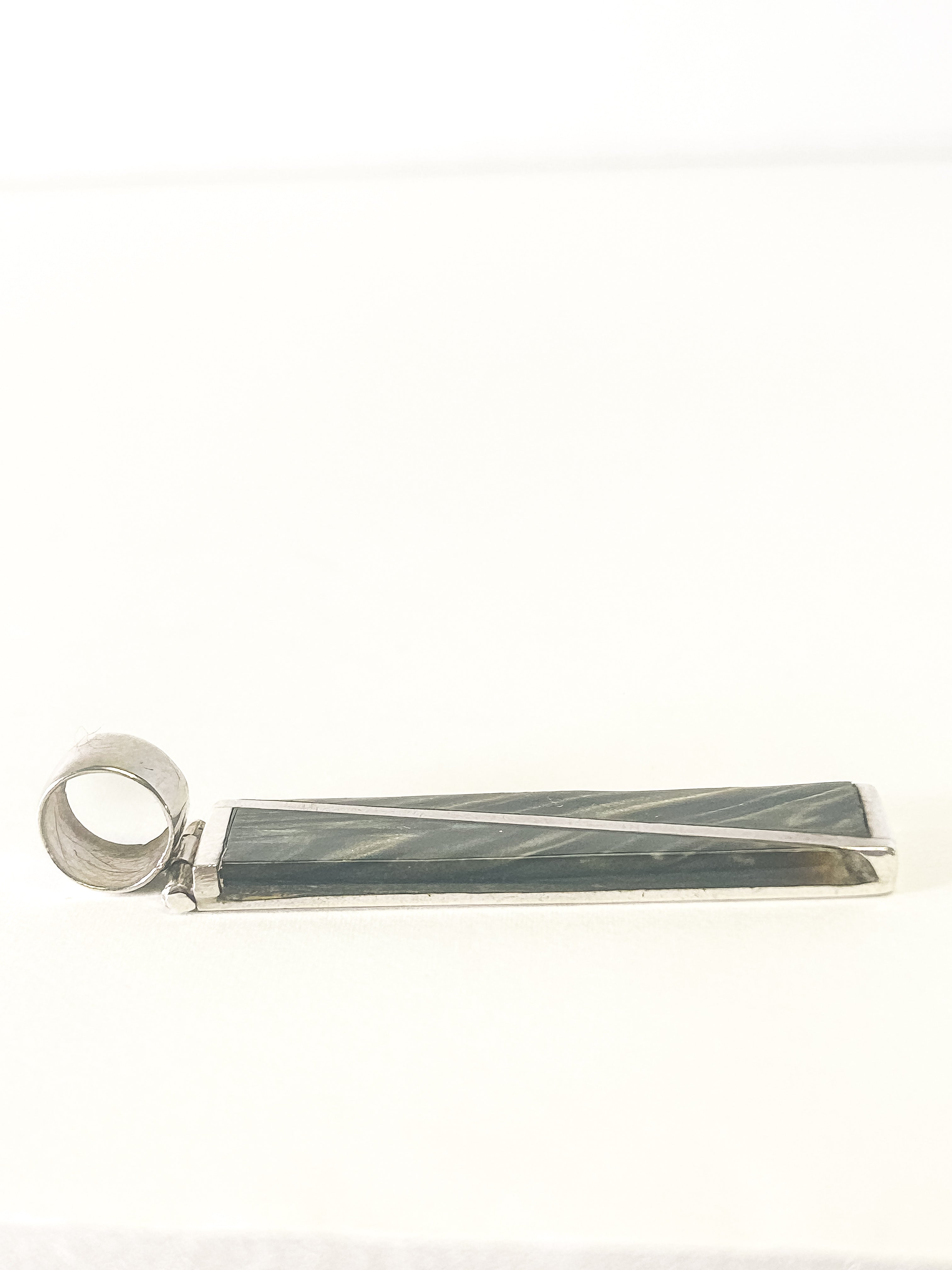 Vintage 925 Sterling Silver Serpentine Pendant - Frijja, LLC