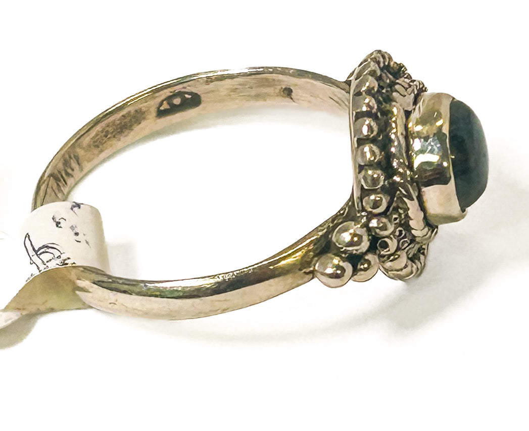 Vintage 925 Sterling Silver Round Labradorite Ring - Size 7.5 - Frijja, LLC