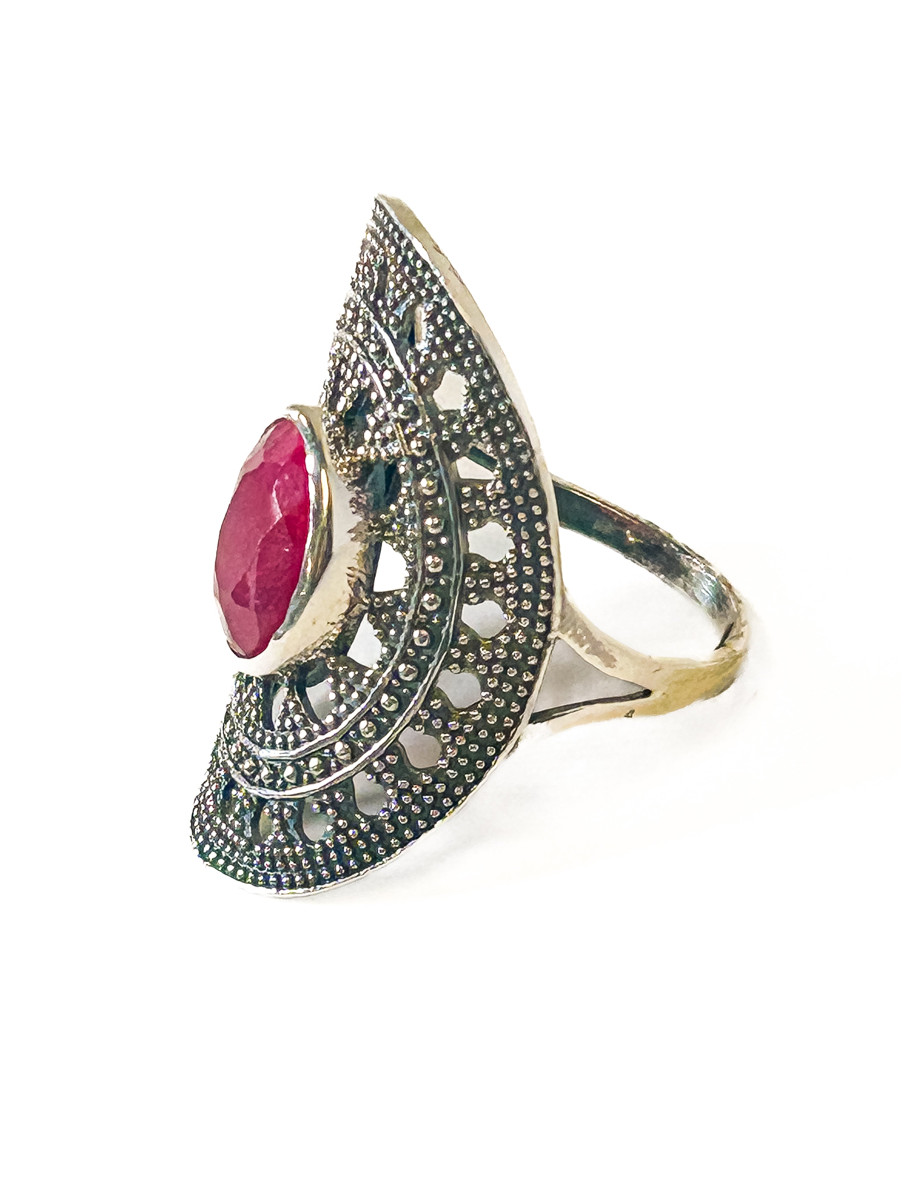 Vintage 925 Sterling Silver Ruby Ring Size 7 - Frijja, LLC
