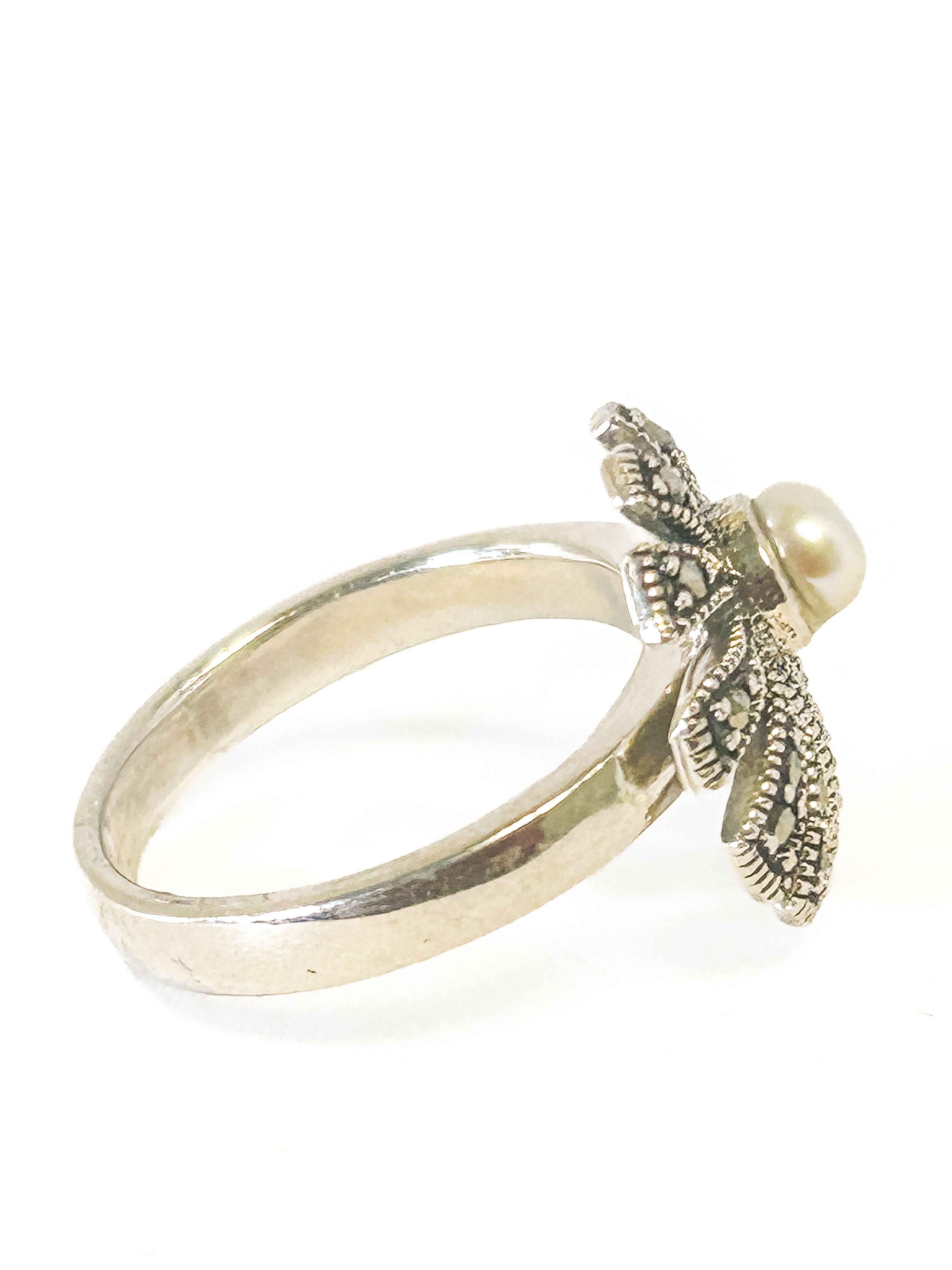 925 Sterling Silver Pearl and Marcasite Ring Size 6 - Frijja, LLC