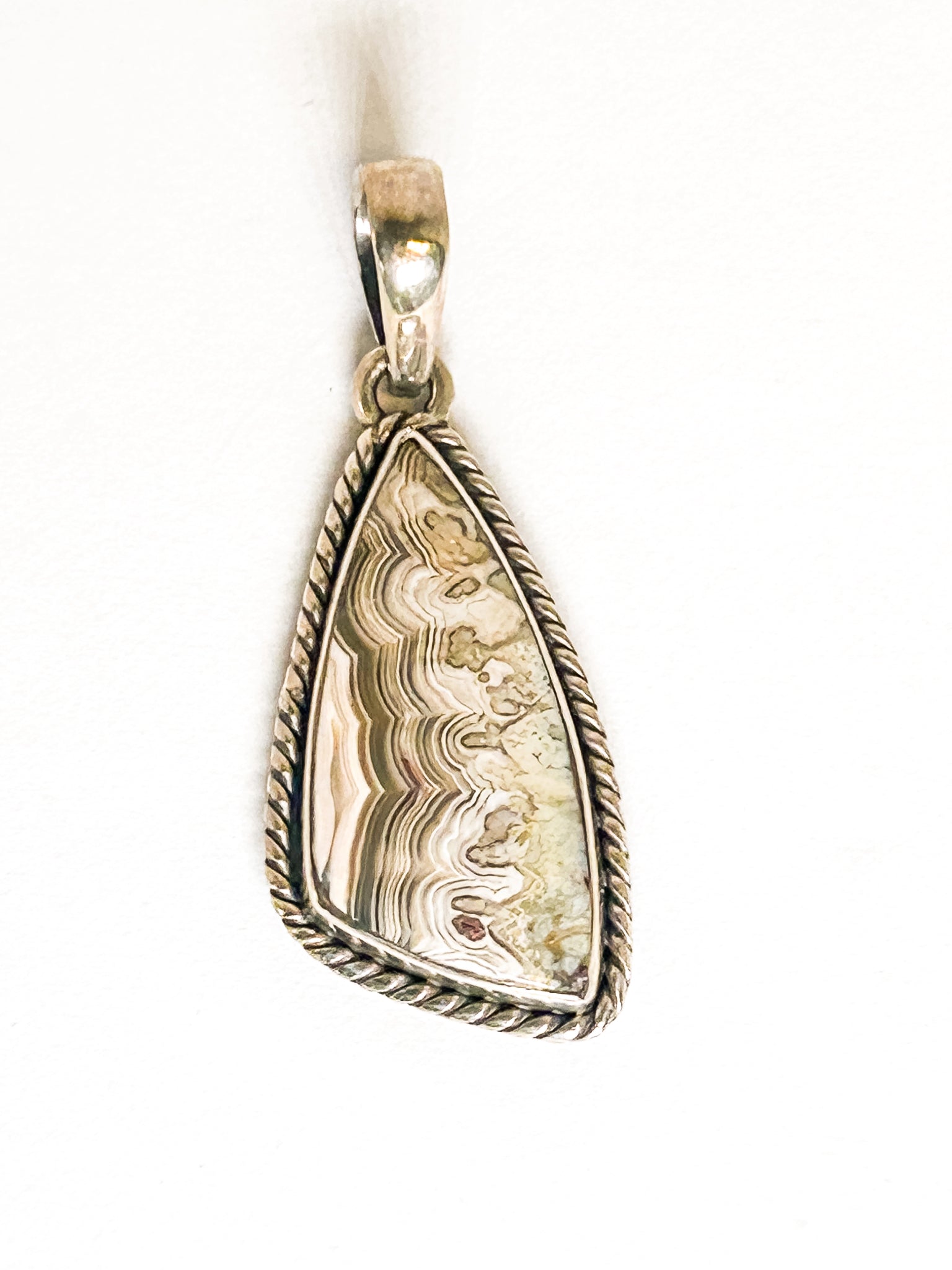 Vintage 925 Sterling Silver Triangle Lace Agate Pendant - Frijja, LLC