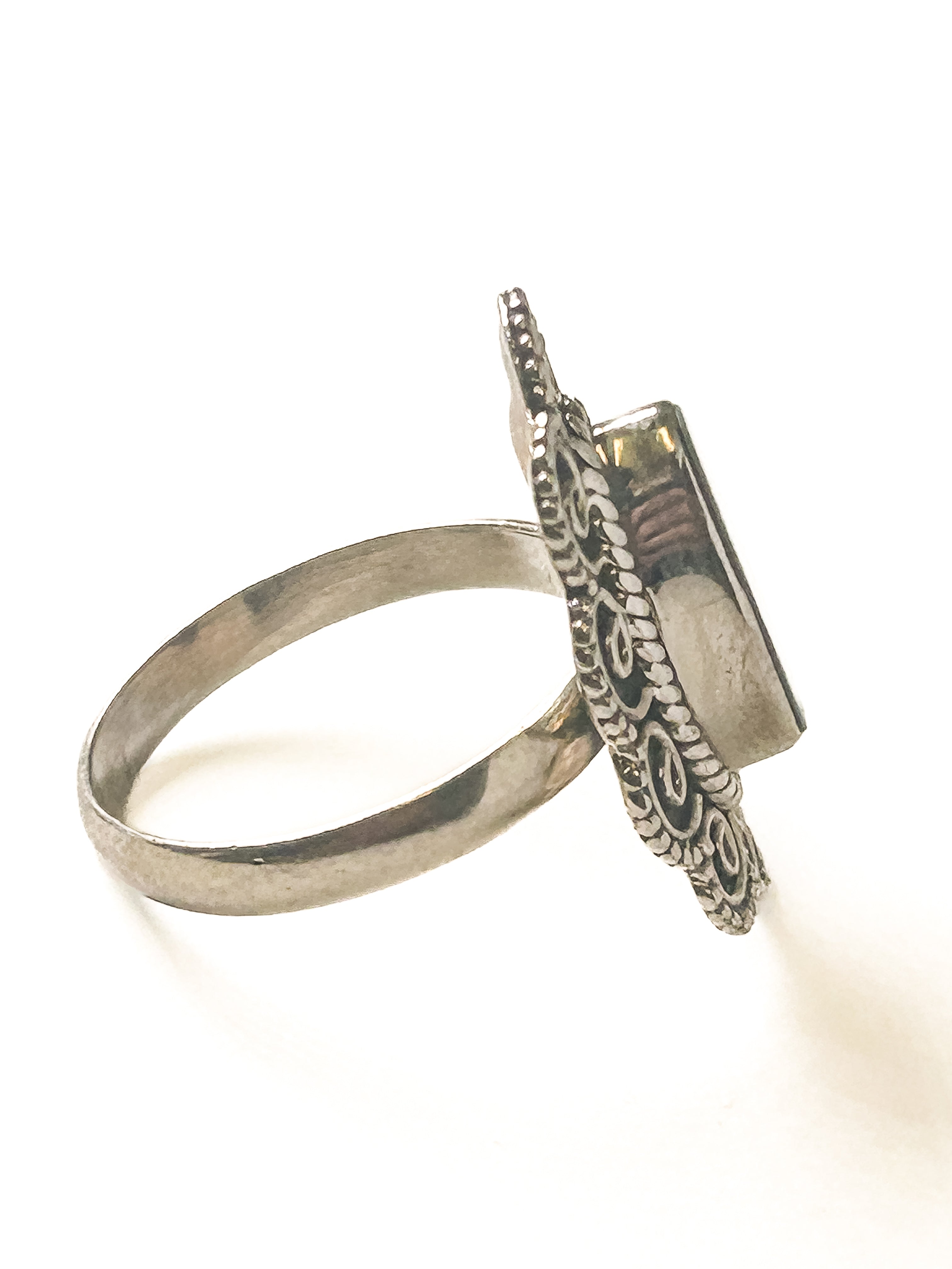 Vintage 925 Sterling Silver Blue Opal Ring - Size 8.5 - Frijja, LLC