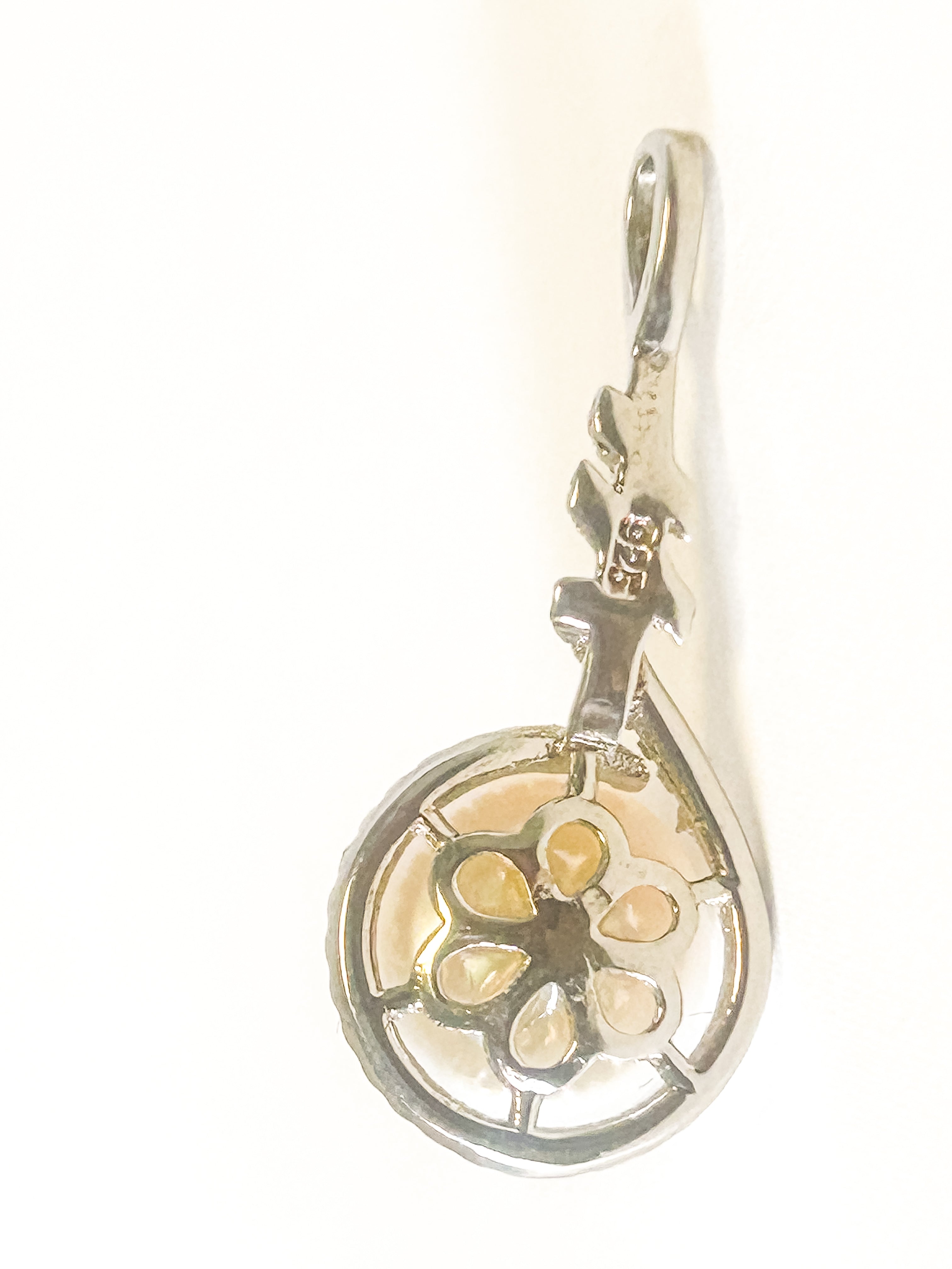 925 Sterling Silver Pearl Pendant - Frijja, LLC