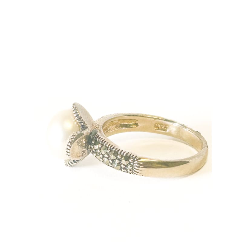 925 Sterling Silver Pearl and Marcasite Ring Size 7 - Frijja, LLC