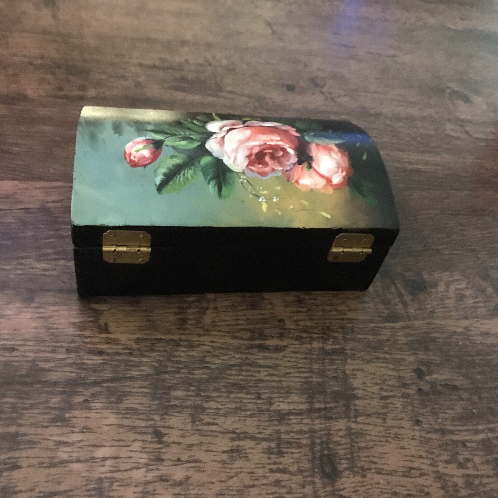 VINTAGE HANDMADE WOOD FLORAL PAINTED JEWELRY BOX VELVET LINED 6” x 3.5”