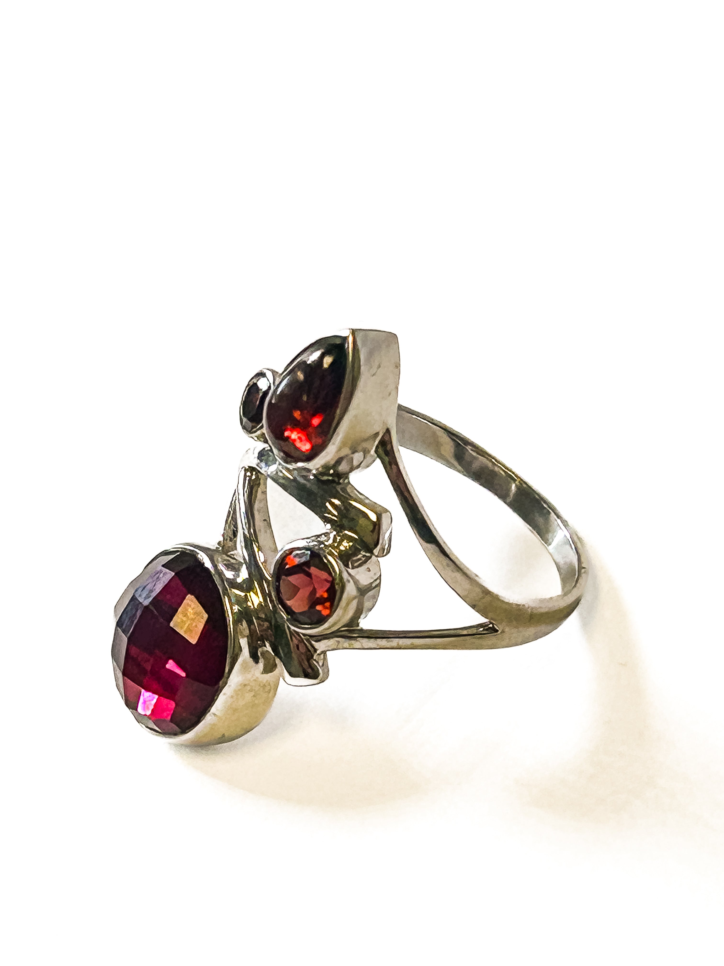 Vintage 4 Stone Garnet and Carnelian Ring size 8 - Frijja, LLC