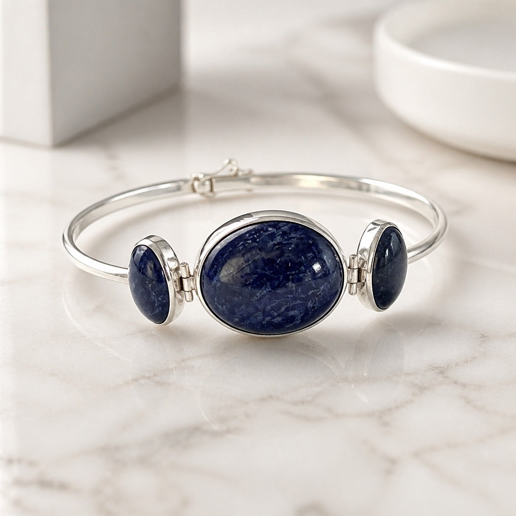 Moon Radiance Bracelet 950 Sterling Silver Sodalite Stone