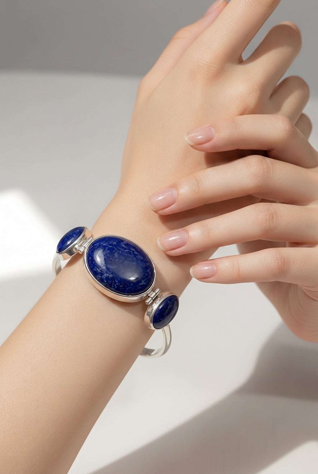 Moon Radiance Bracelet 950 Sterling Silver Sodalite Stone