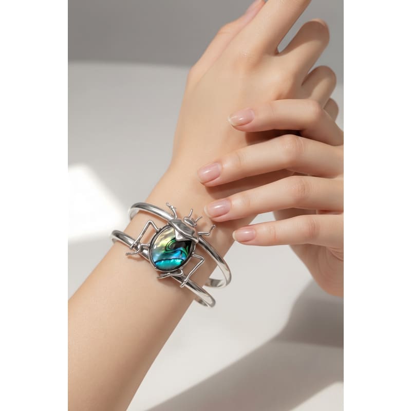 Bracelets - frijja.com - Beetle & Spark Bracelet - 950 Sterling SIlver Abalone Shell