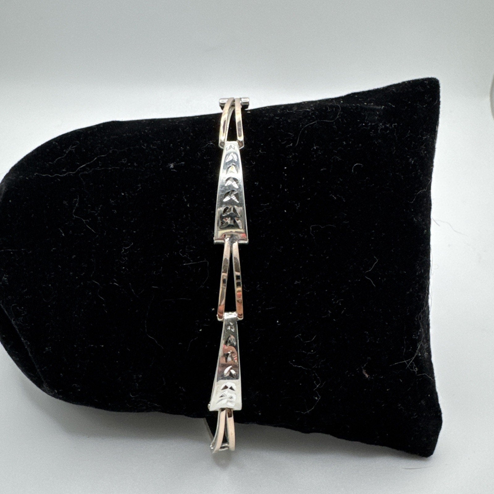 Designer Peruvian Sterling Silver 950 and 18K Gold Inlay Bracelet - 7.5”