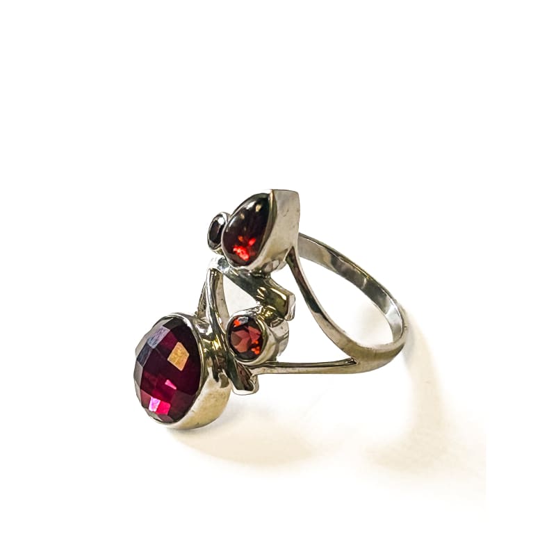 Vintage 4 Stone Garnet and Carnelian Ring size 8 - Frijja, LLC